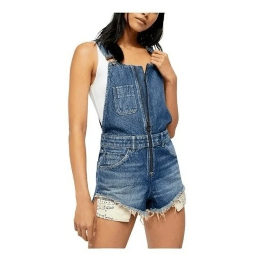 Free‎ People We The Free Sunkissed Short Overalls Blue Denim Jean Shorts 26